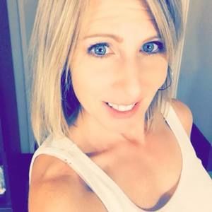 Meet your Posher, Steph